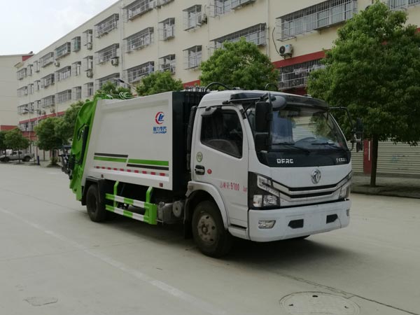 程力威牌CLW5090ZYS6壓縮式垃圾車(chē)